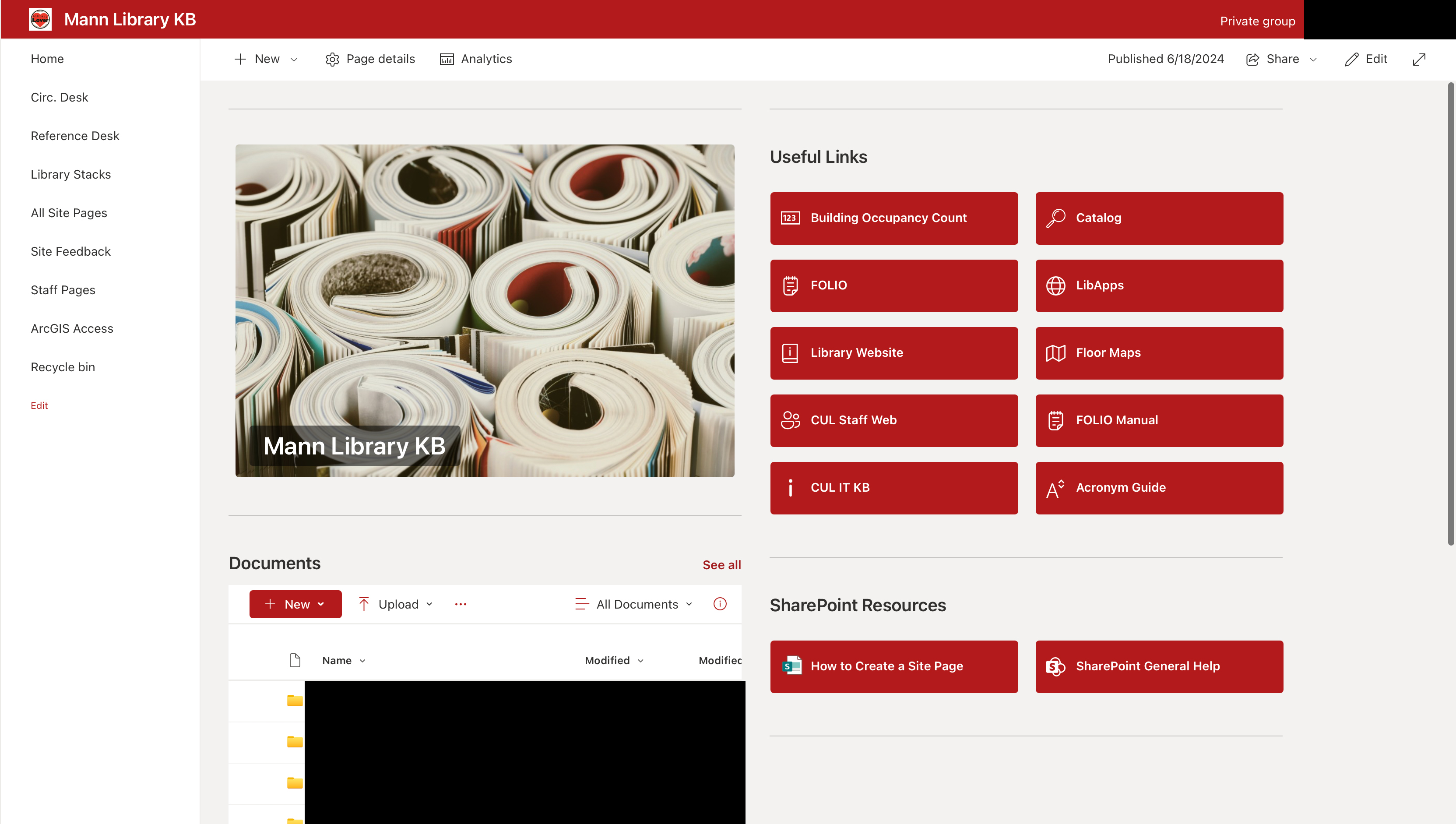 Knowledge base homepage showing main navigation and hero buttons